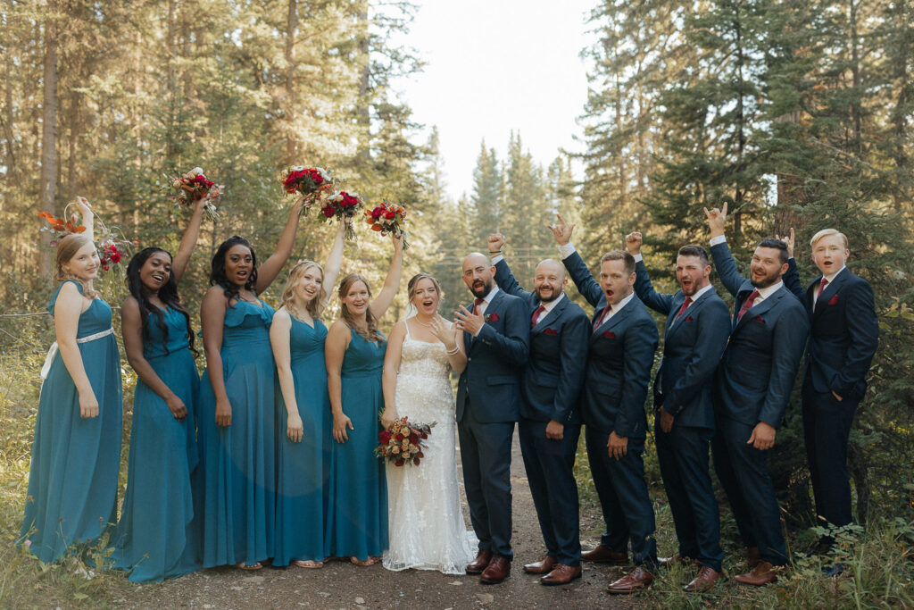 wedding party at stewart creek gold course and country club