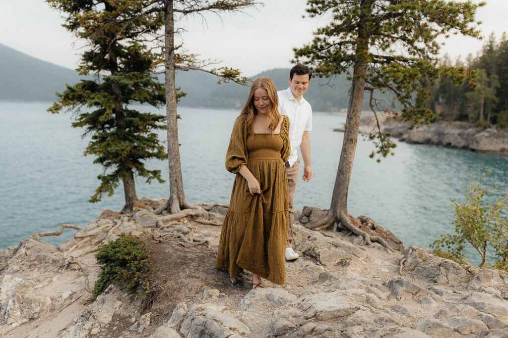 Lake Minnewanka couple session in Banff, Alberta