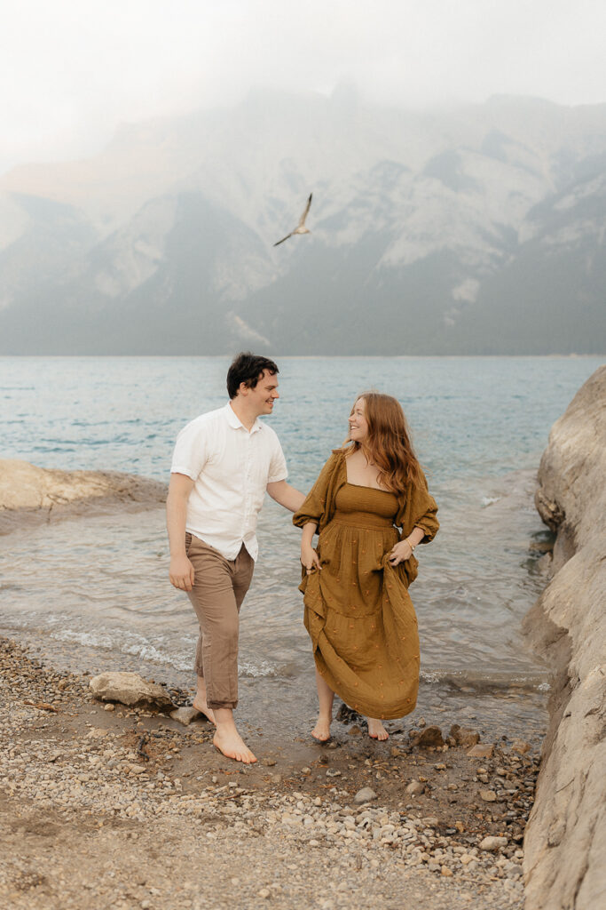 Lake Minnewanka couple session in Banff, Alberta