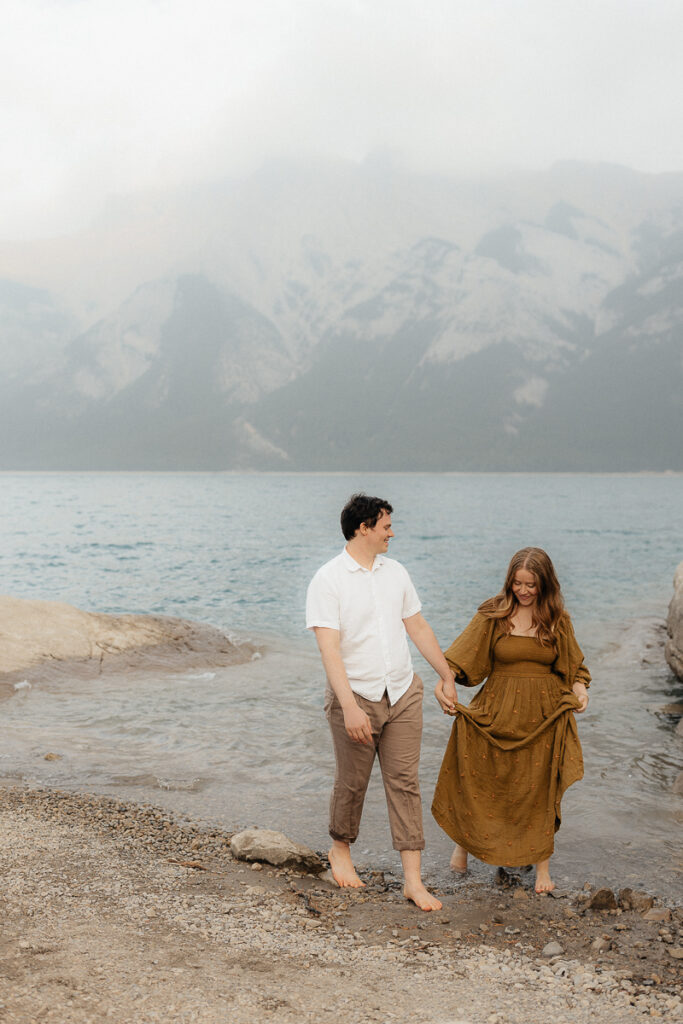 Lake Minnewanka couple session in Banff, Alberta